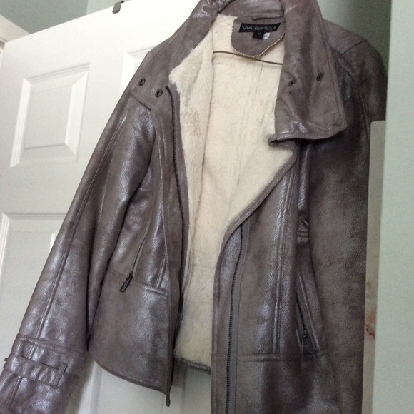 Fuzzy metallic moto jacket - Picture 4 of 5